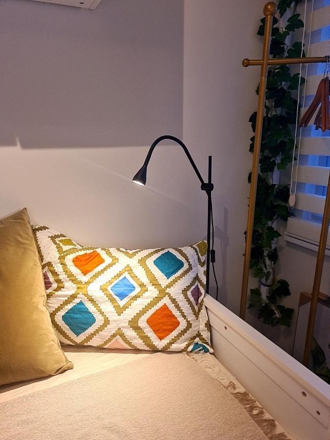 Cozy Penthouse 2Br Suite W Balcony - Amazing Manila Bay View And City Skyline Near Moa Pasay Exteriör bild