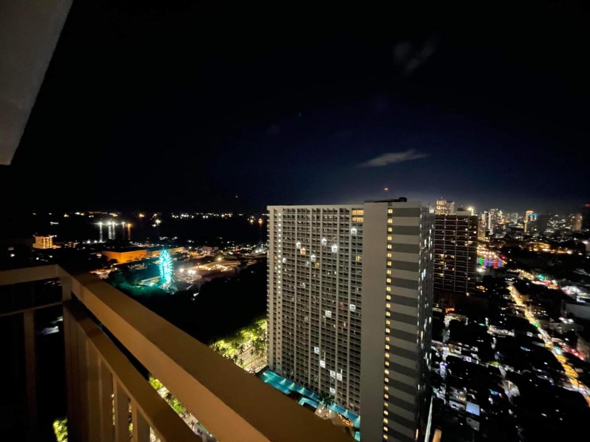 Cozy Penthouse 2Br Suite W Balcony - Amazing Manila Bay View And City Skyline Near Moa Pasay Exteriör bild