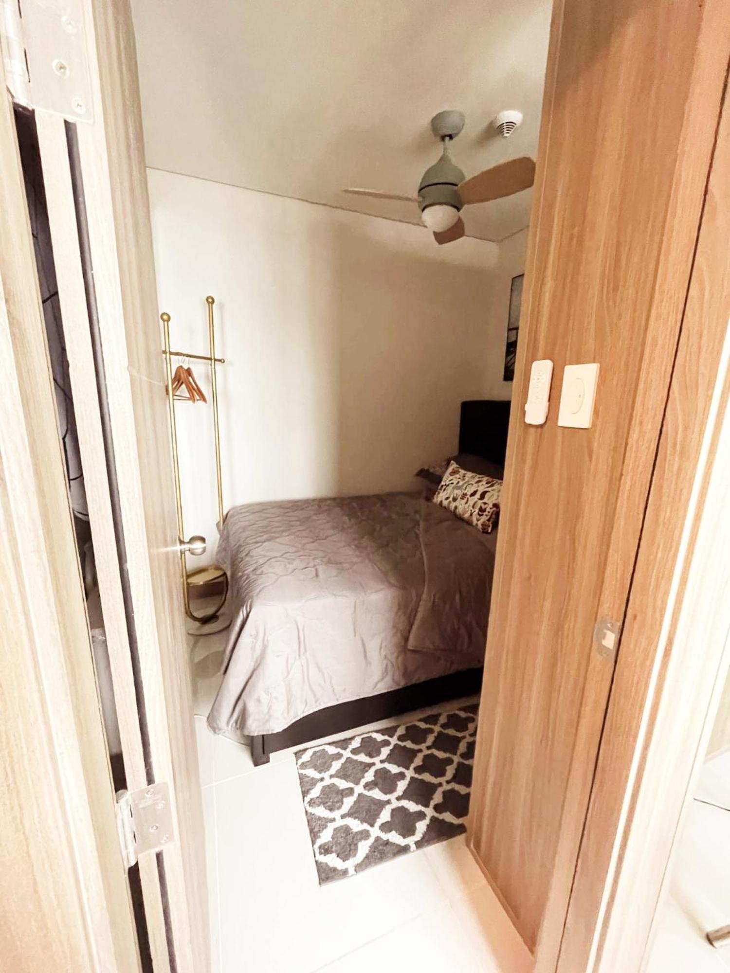 Cozy Penthouse 2Br Suite W Balcony - Amazing Manila Bay View And City Skyline Near Moa Pasay Exteriör bild