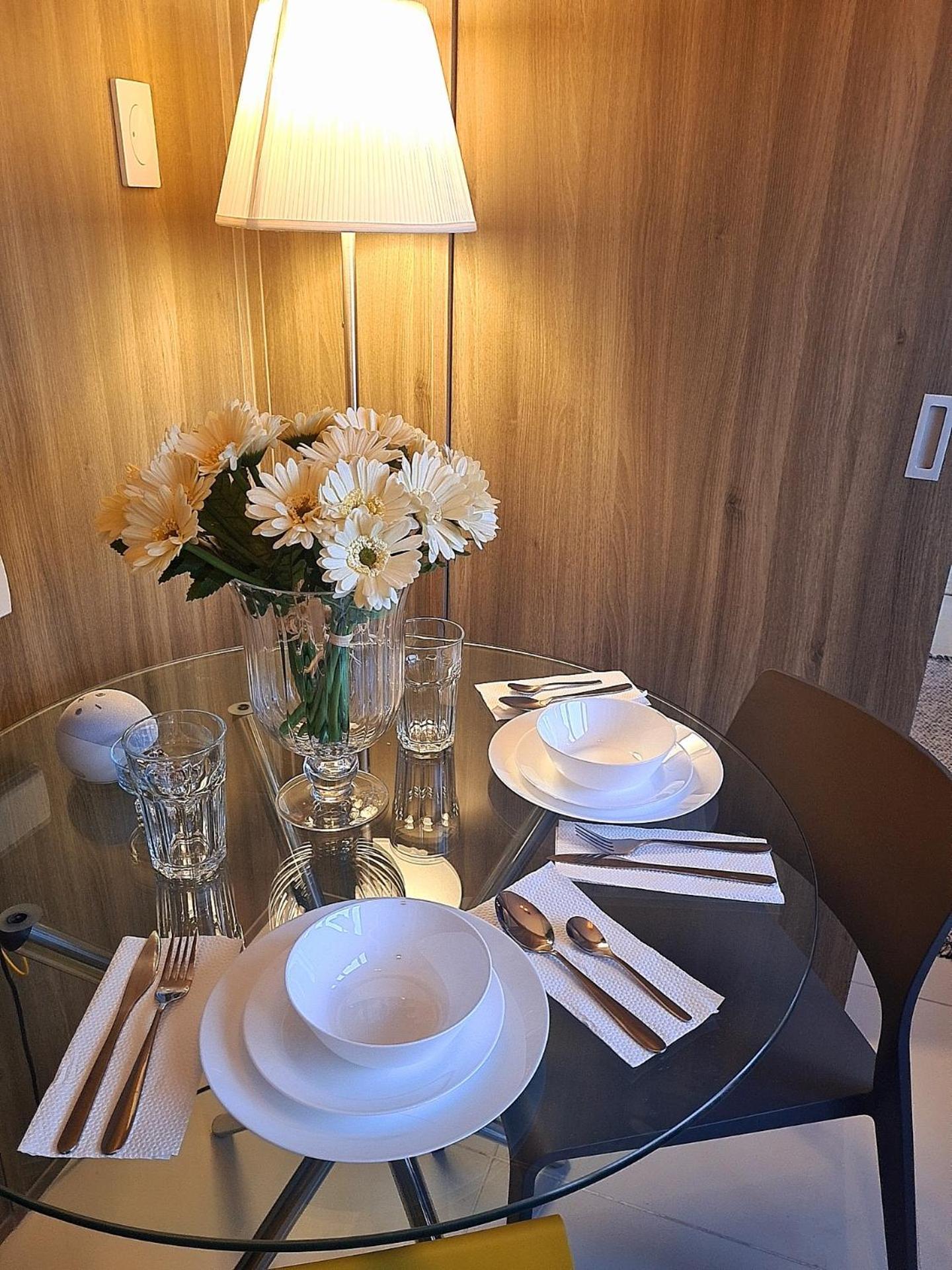 Cozy Penthouse 2Br Suite W Balcony - Amazing Manila Bay View And City Skyline Near Moa Pasay Exteriör bild